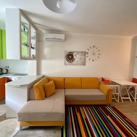 Studio Next To 5* Resorts, Golem Апартаменты *